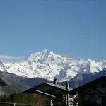 Hirondelle Hotel 2*