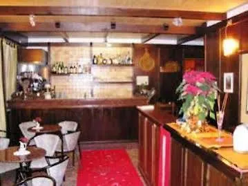 Hotel Hirondelle